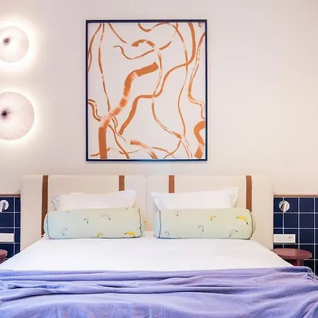 Centre Design Apartment