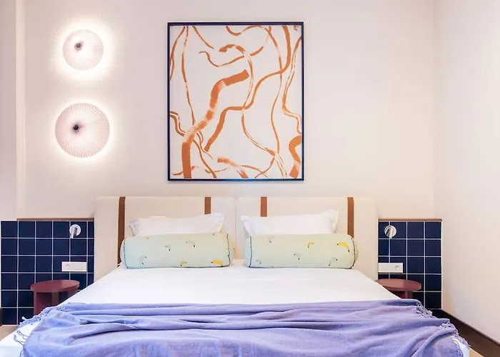 Centre Design Apartment