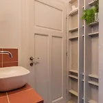 Centre Design