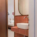 Centre Design * Split